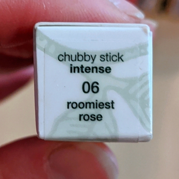 Roomiest Rose 06 Clinique Intense Chubby Stick - Picture 9 of 13